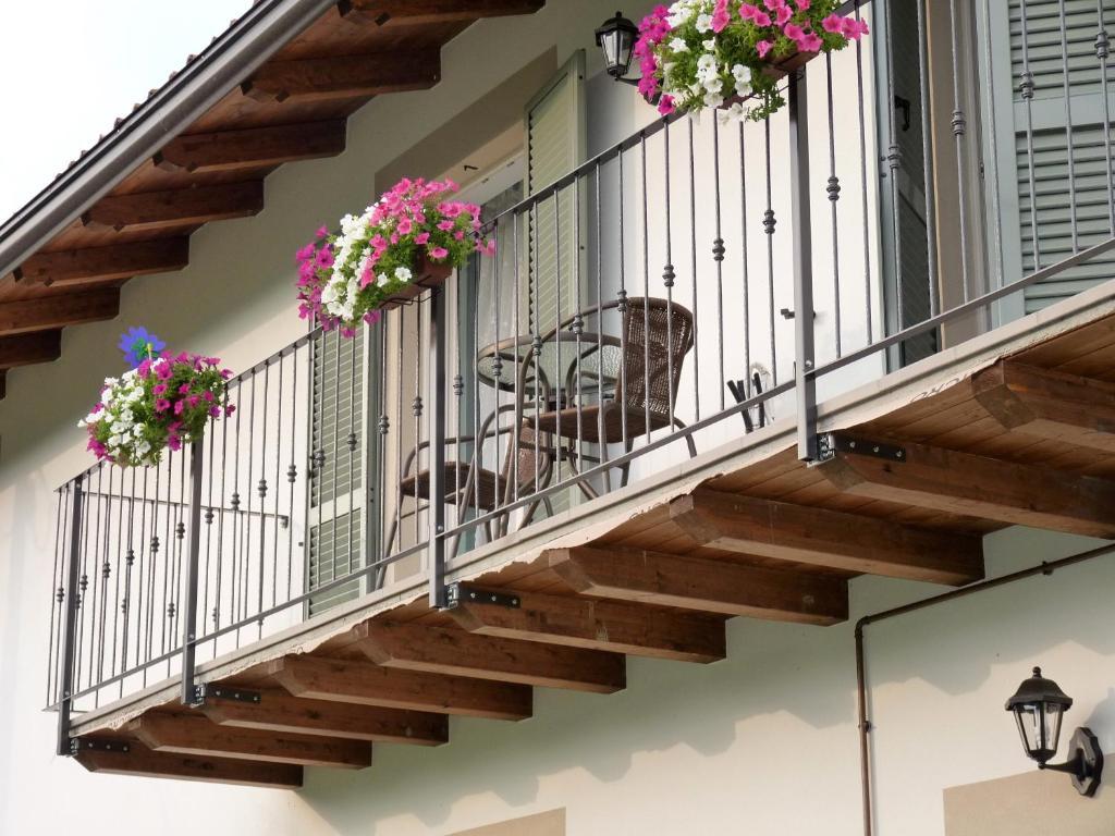 B&B Mario & Mario Trezzo Tinella Екстер'єр фото